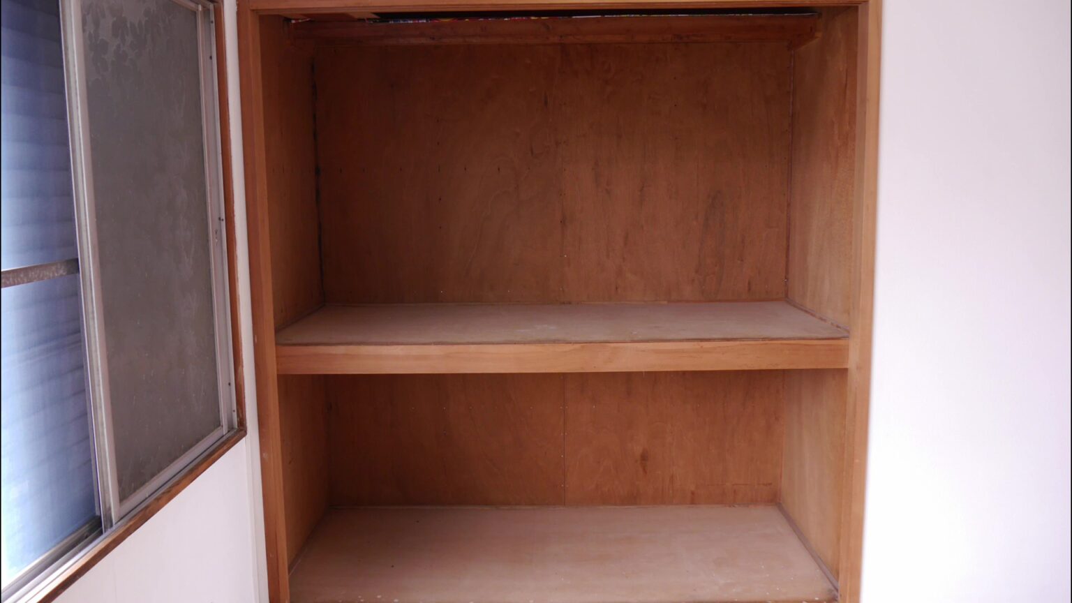 【押入れDIY】中段の棚の取り外し方法。素人の奮闘まとめ。築42年戸建てのセルフリノベーション - DIYCAFE